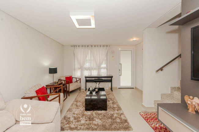 Imagem Sobrado com 3 Quartos à Venda, 118 m² em Santa Cândida - Curitiba