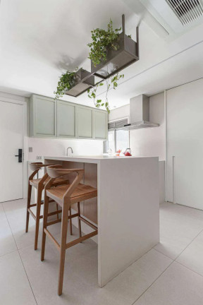Imagem Apartamento com 4 Quartos à Venda, 243 m² Imagem Apartamento com 4 Quartos à Venda, 243 m²
