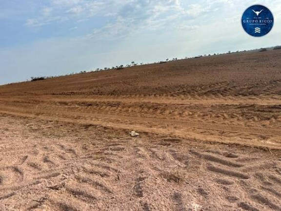 Imagem Fazenda à Venda, 902 m² em Zona Rural - Primavera Do Leste Imagem Fazenda à Venda, 902 m² em Zona Rural - Primavera Do Leste