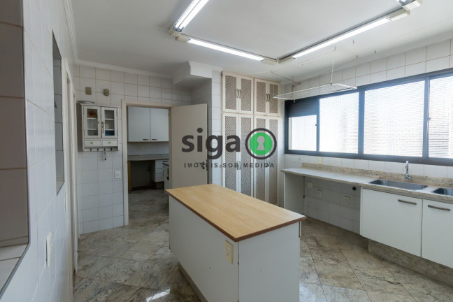 Imagem Apartamento com 3 Quartos para Alugar, 240 m² em Itaim Bibi - São Paulo Imagem Apartamento com 3 Quartos para Alugar, 240 m² em Itaim Bibi - São Paulo