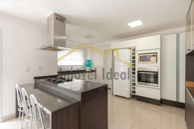 Imagem Casa com 5 Quartos à Venda, 317 m² em Santa Felicidade - Curitiba Imagem Casa com 5 Quartos à Venda, 317 m² em Santa Felicidade - Curitiba