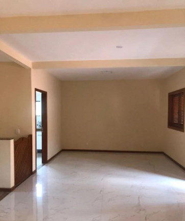 Imagem Casa com 4 Quartos à Venda, 120 m² em Parque Do Imbui - Teresópolis