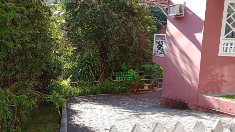 Imagem Casa com 4 Quartos à Venda, 414 m² em Itaipu - Niterói Imagem Casa com 4 Quartos à Venda, 414 m² em Itaipu - Niterói