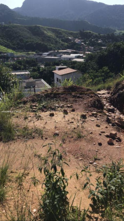 Terreno à Venda, 350 m² em Varadouro - São Sebastião