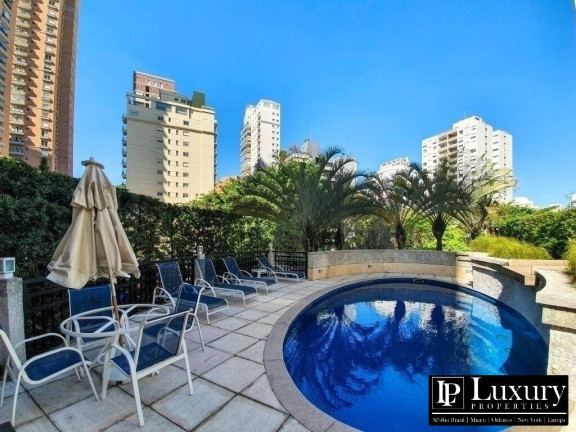 Imagem Cobertura com 3 Quartos à Venda, 400 m² em Vila Nova Conceição - São Paulo