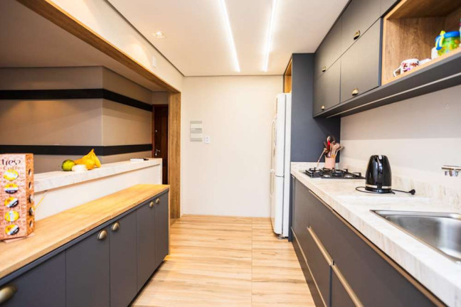 Imagem Apartamento com 2 Quartos à Venda, 61 m² em São Sebastião - Porto Alegre Imagem Apartamento com 2 Quartos à Venda, 61 m² em São Sebastião - Porto Alegre