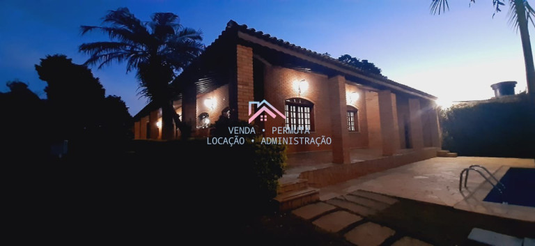 Imagem Casa com 3 Quartos à Venda, 550 m² em Jardim Boa Vista - Jundiaí Imagem Casa com 3 Quartos à Venda, 550 m² em Jardim Boa Vista - Jundiaí