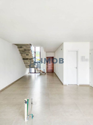 Imagem Casa com 3 Quartos à Venda, 150 m² em Três Rios Do Norte - Jaraguá Do Sul Imagem Casa com 3 Quartos à Venda, 150 m² em Três Rios Do Norte - Jaraguá Do Sul