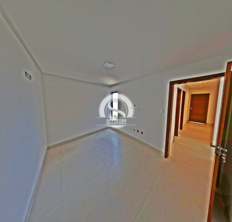 Imagem Casa com 2 Quartos à Venda, 150 m² Imagem Casa com 2 Quartos à Venda, 150 m²