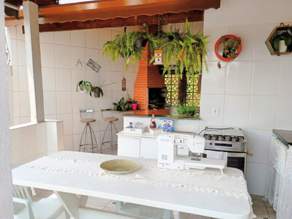 Imagem Casa com 4 Quartos à Venda, 137 m² em Jardim Kuabara - Taboão Da Serra