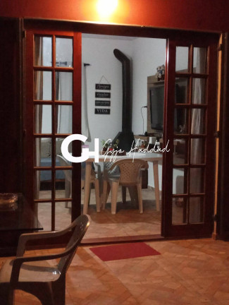 Imagem Chácara com 2 Quartos à Venda, 1.300 m² em Piratuba - Ibiúna