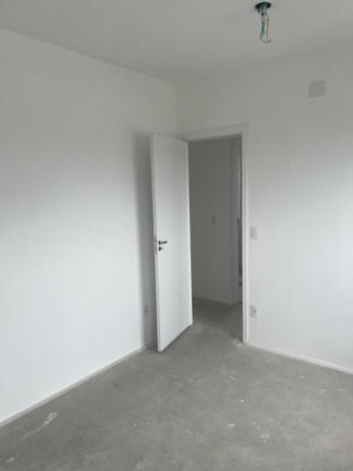 Imagem Apartamento com 2 Quartos à Venda, 55 m² em Jardim Tupanci - Barueri
