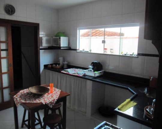 Imagem Casa com 4 Quartos à Venda, 220 m² em Foguete - Cabo Frio Imagem Casa com 4 Quartos à Venda, 220 m² em Foguete - Cabo Frio