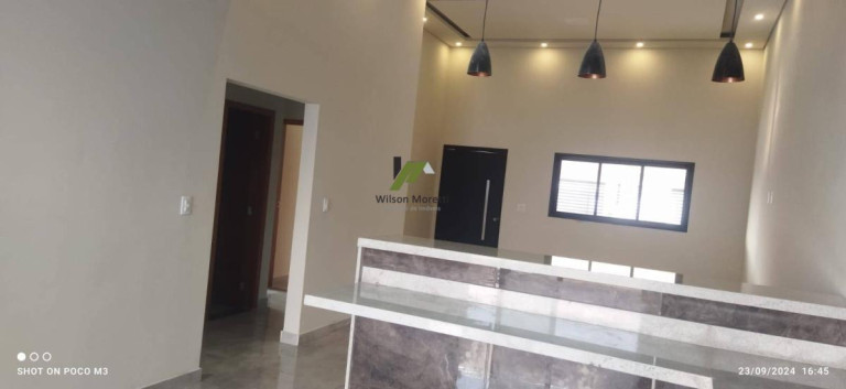 Imagem Casa com 3 Quartos à Venda, 145 m²