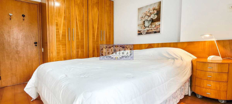 Imagem Apartamento com 2 Quartos à Venda, 62 m² em Lagoa - Rio De Janeiro Imagem Apartamento com 2 Quartos à Venda, 62 m² em Lagoa - Rio De Janeiro