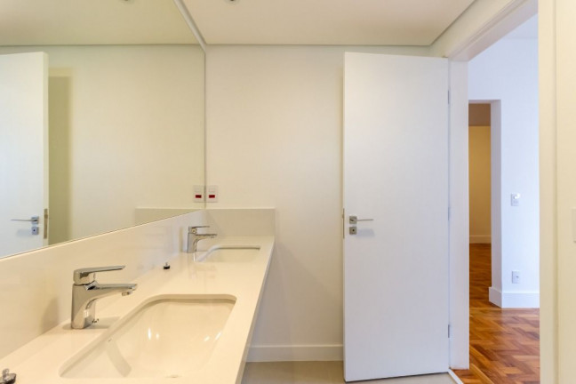 Imagem Apartamento com 3 Quartos à Venda, 186 m² em Jardim América - São Paulo Imagem Apartamento com 3 Quartos à Venda, 186 m² em Jardim América - São Paulo