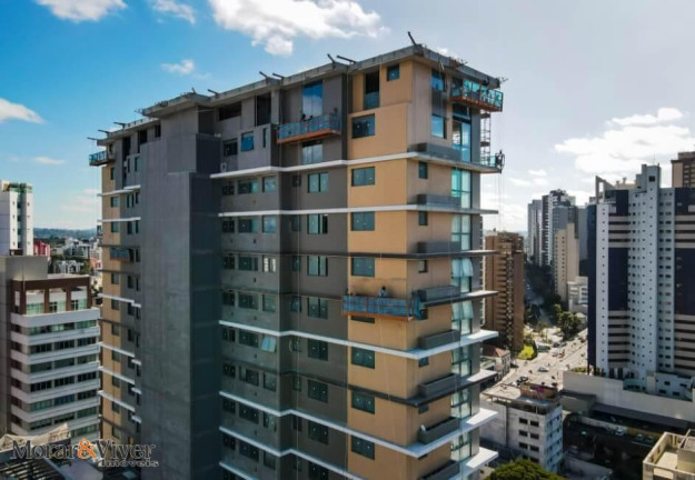 Apartamento com 3 Quartos à Venda, 236 m² em Juvevê - Curitiba