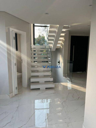 Imagem Casa com 3 Quartos à Venda, 286 m² em Jardim Fazenda Rincao - Aruja V - Arujá Imagem Casa com 3 Quartos à Venda, 286 m² em Jardim Fazenda Rincao - Aruja V - Arujá