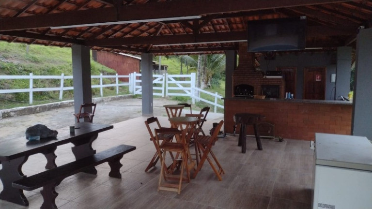 Imagem Imóvel com 4 Quartos à Venda, 2 m² em Tanguá - Tanguá Imagem Imóvel com 4 Quartos à Venda, 2 m² em Tanguá - Tanguá