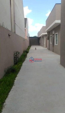 Imagem Casa com 2 Quartos à Venda, 45 m² em Bairro Alto - Curitiba Imagem Casa com 2 Quartos à Venda, 45 m² em Bairro Alto - Curitiba