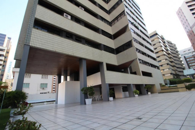 Apartamento com 3 Quartos à Venda, 181 m² em Meireles - Fortaleza