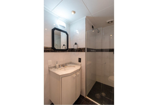 Imagem Apartamento com 3 Quartos à Venda, 106 m² em Itaim Bibi - São Paulo Imagem Apartamento com 3 Quartos à Venda, 106 m² em Itaim Bibi - São Paulo