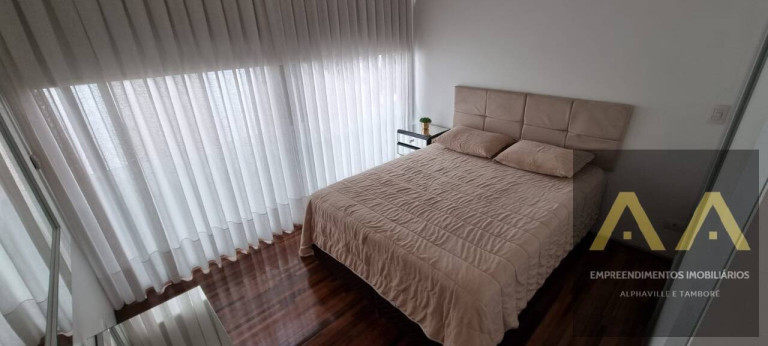 Imagem Casa com 4 Quartos à Venda, 340 m² em Tamboré - Santana De Parnaíba
