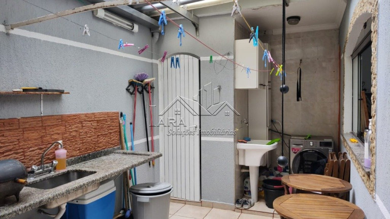 Imagem Sobrado com 3 Quartos à Venda, em Vila Aricanduva - São Paulo Imagem Sobrado com 3 Quartos à Venda, em Vila Aricanduva - São Paulo