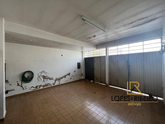 Imagem Sala Comercial à Venda, 398 m² em Centro - Botucatu Imagem Sala Comercial à Venda, 398 m² em Centro - Botucatu