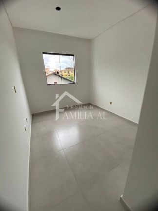 Imagem Casa com 3 Quartos à Venda, 113 m² em Iririú - Joinville