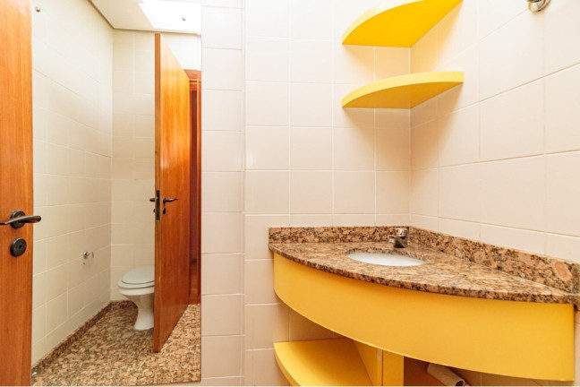 Imagem Cobertura com 3 Quartos à Venda, 290 m² em Moinhos De Vento - Porto Alegre Imagem Cobertura com 3 Quartos à Venda, 290 m² em Moinhos De Vento - Porto Alegre