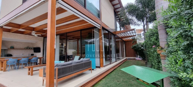 Imagem Casa com 4 Quartos à Venda, 340 m² em Tamboré - Santana De Parnaíba Imagem Casa com 4 Quartos à Venda, 340 m² em Tamboré - Santana De Parnaíba