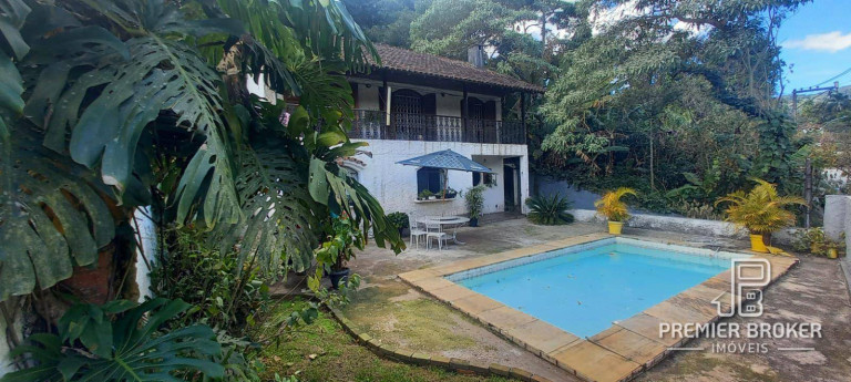 Imagem Casa com 4 Quartos à Venda, 230 m² em Bom Retiro - Teresópolis Imagem Casa com 4 Quartos à Venda, 230 m² em Bom Retiro - Teresópolis