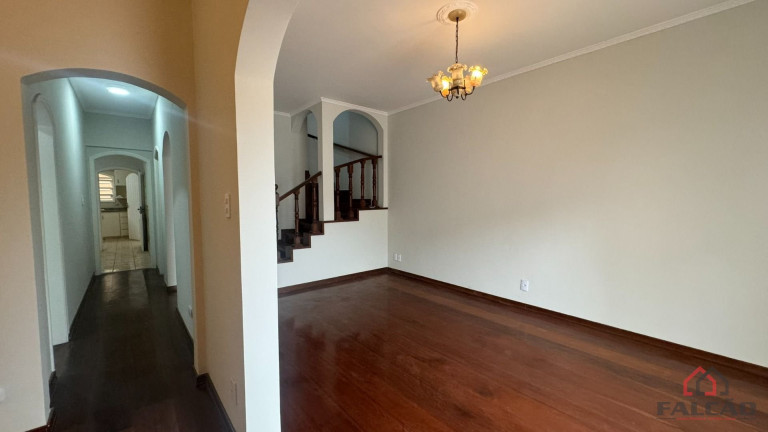 Imagem Sobrado com 4 Quartos à Venda, 226 m² em Embaré - Santos Imagem Sobrado com 4 Quartos à Venda, 226 m² em Embaré - Santos
