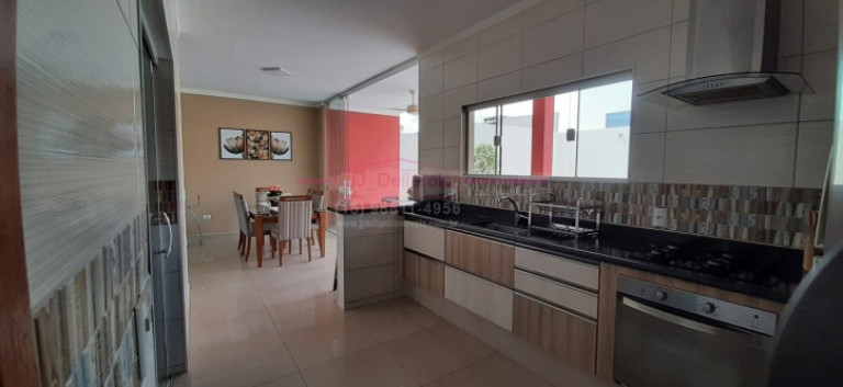 Imagem Casa de Condomínio com 4 Quartos à Venda, 210 m² em Vivendas Do Parque - Boituva
