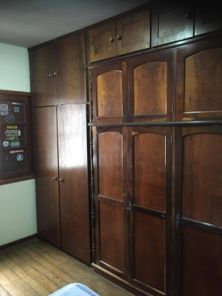 Imagem Casa com 4 Quartos à Venda, 253 m² em Vila Bastos - Santo André Imagem Casa com 4 Quartos à Venda, 253 m² em Vila Bastos - Santo André