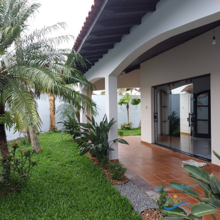 Imagem Casa com 3 Quartos à Venda, 115 m² em Grandesp - Itanhaém Imagem Casa com 3 Quartos à Venda, 115 m² em Grandesp - Itanhaém