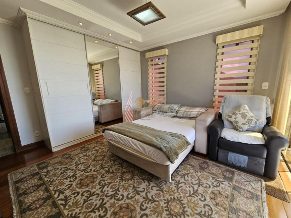 Imagem Casa com 3 Quartos à Venda, 265 m² em Várzea - Teresópolis Imagem Casa com 3 Quartos à Venda, 265 m² em Várzea - Teresópolis