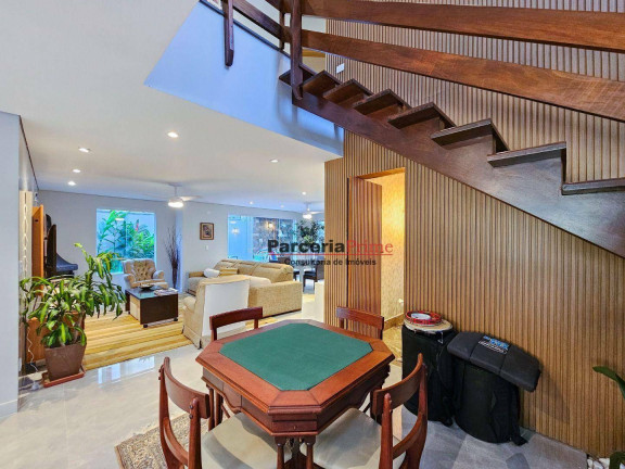 Imagem Casa com 6 Quartos à Venda, 328 m² em Riviera - Módulo 28 - Bertioga Imagem Casa com 6 Quartos à Venda, 328 m² em Riviera - Módulo 28 - Bertioga