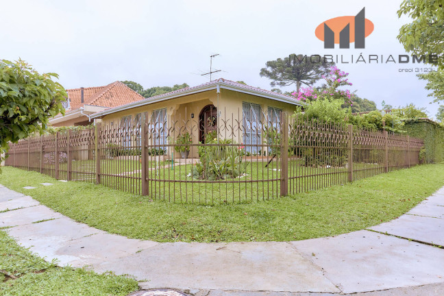 Imagem Casa com 3 Quartos à Venda, 200 m² em São Braz - Curitiba