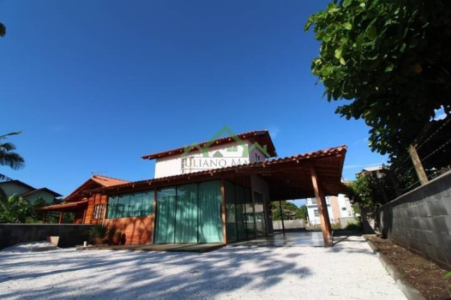 Sobrado com 2 Quartos à Venda, 115 m² em Costeira - Balneário Barra Do Sul