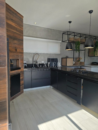 Imagem Casa com 3 Quartos à Venda, 197 m² em Condomínio Serra Da Estrela - Atibaia Imagem Casa com 3 Quartos à Venda, 197 m² em Condomínio Serra Da Estrela - Atibaia