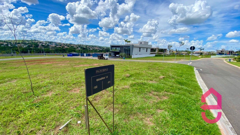 Imagem Terreno à Venda, 810 m² em Residencial Aruanã - Goiânia Imagem Terreno à Venda, 810 m² em Residencial Aruanã - Goiânia