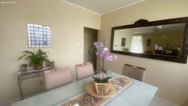 Imagem Casa com 4 Quartos à Venda, 280 m² em Lapa - São Paulo Imagem Casa com 4 Quartos à Venda, 280 m² em Lapa - São Paulo