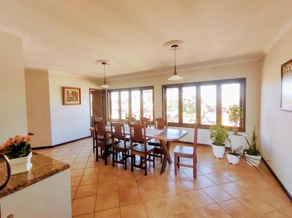Imagem Casa com 5 Quartos à Venda, 411 m² em Floresta - Joinville
