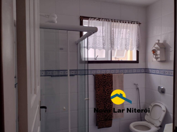 Imagem Casa com 4 Quartos à Venda, 360 m² em Piratininga - Niterói