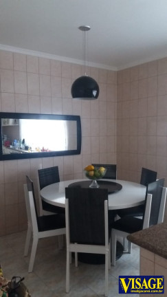 Imagem Casa com 2 Quartos à Venda, 250 m² em Vila Garcia - Jacareí Imagem Casa com 2 Quartos à Venda, 250 m² em Vila Garcia - Jacareí