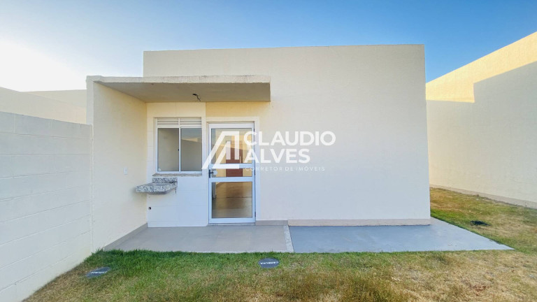 Imagem Casa de Condomínio com 2 Quartos à Venda, 63 m² em Nova Esperança - Feira De Santana Imagem Casa de Condomínio com 2 Quartos à Venda, 63 m² em Nova Esperança - Feira De Santana