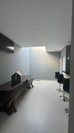 Imagem Casa com 3 Quartos à Venda, 110 m² em Engordadouro - Jundiaí