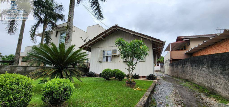 Imagem Casa com 2 Quartos à Venda, 90 m² em Nova Brasília - Joinville Imagem Casa com 2 Quartos à Venda, 90 m² em Nova Brasília - Joinville